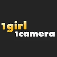 1 Girl 1 Camera logo